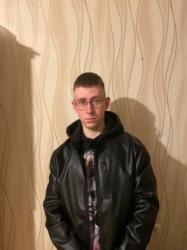  49690524  , 21 ,    