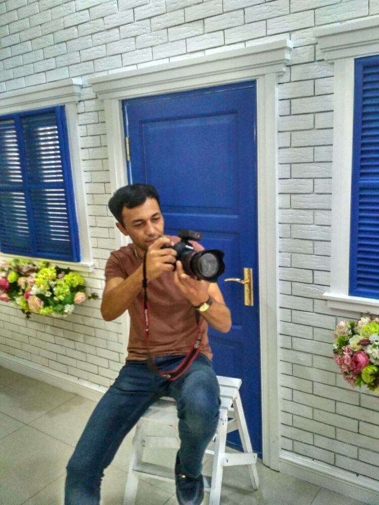  ,   Mustafo, 38 ,     , c 