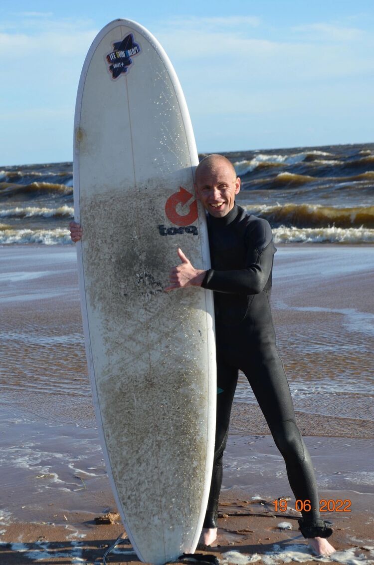  27201384  , 44 ,    -