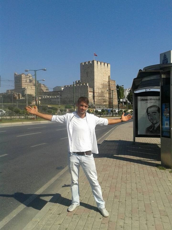  ,   Mamuka, 35 ,   