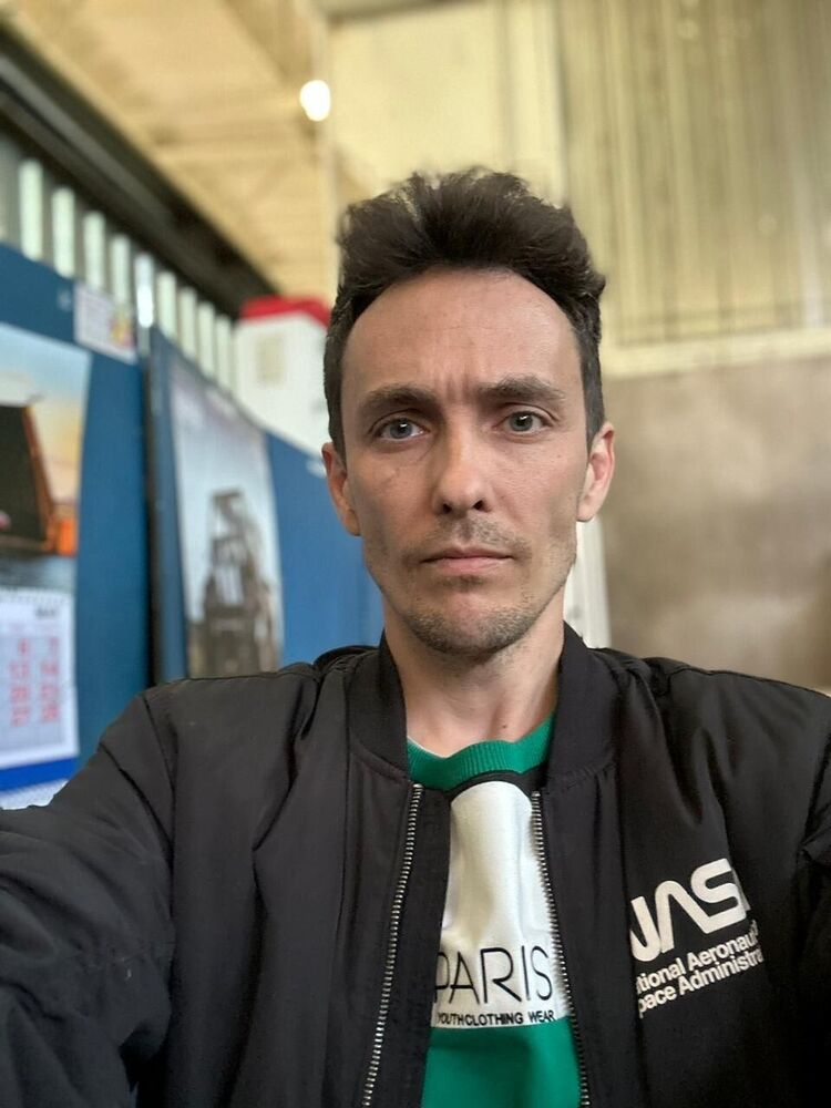  ,   Nik, 40 ,   ,   , c 