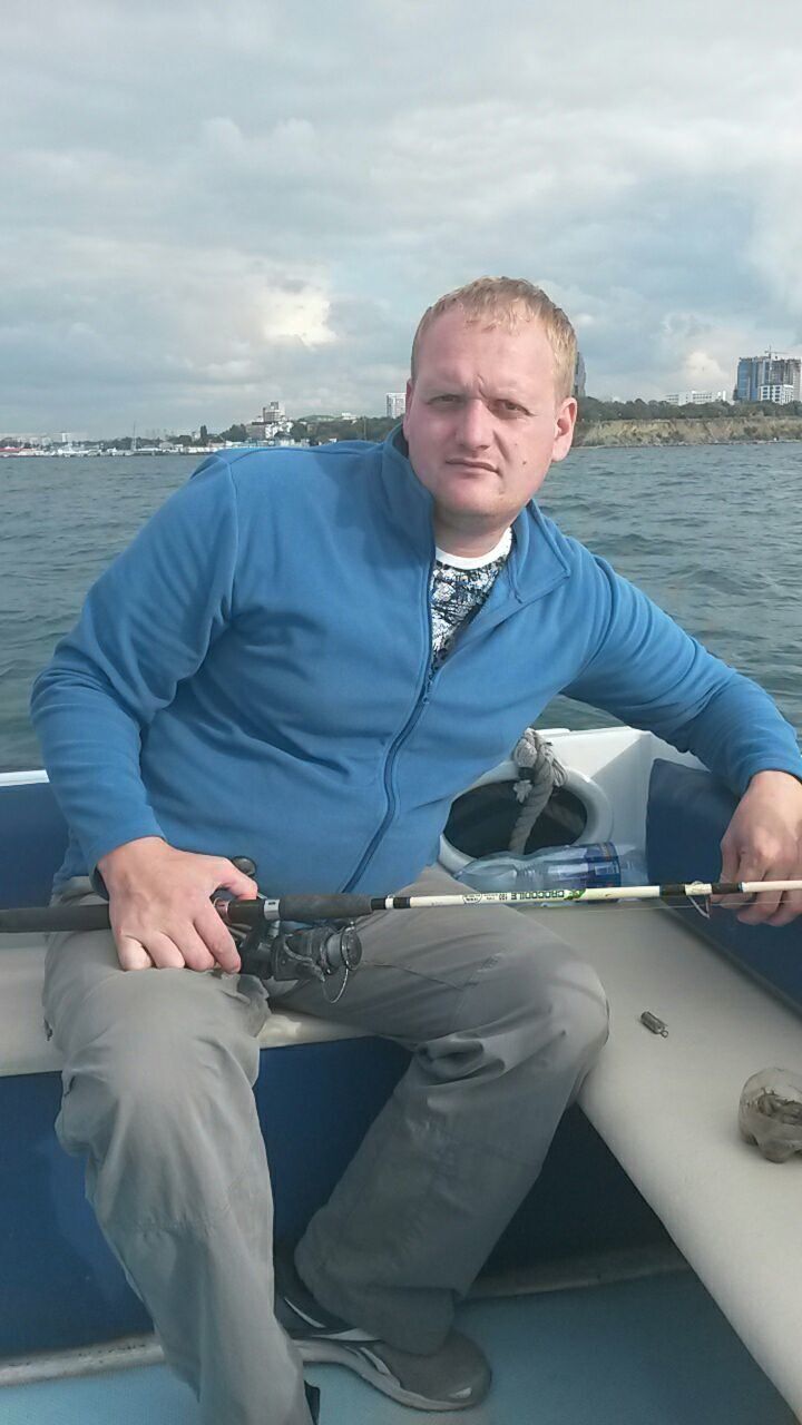  ,   Mikhail, 39 ,   ,   