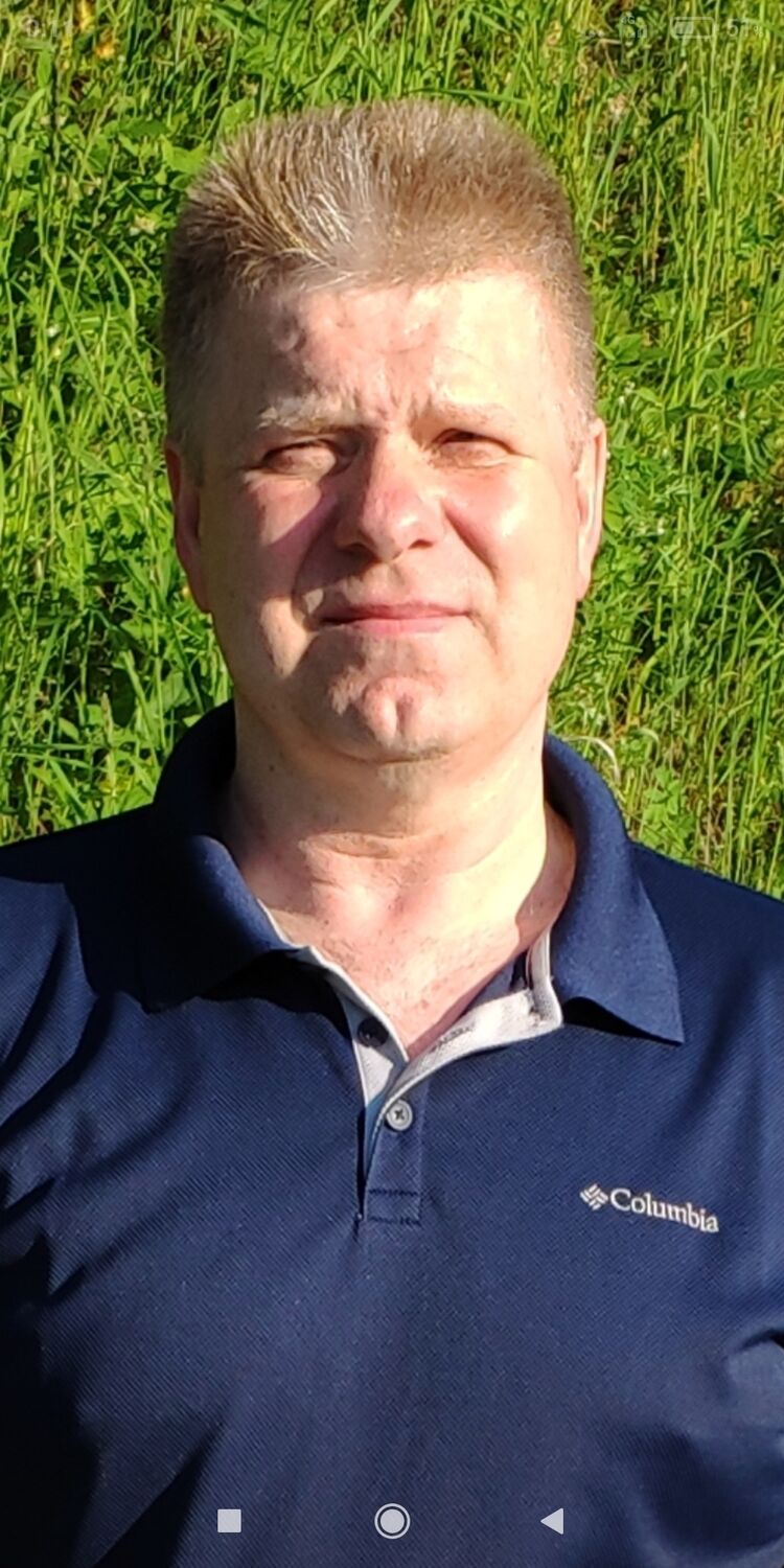  48773304  Vasily, 55 ,    