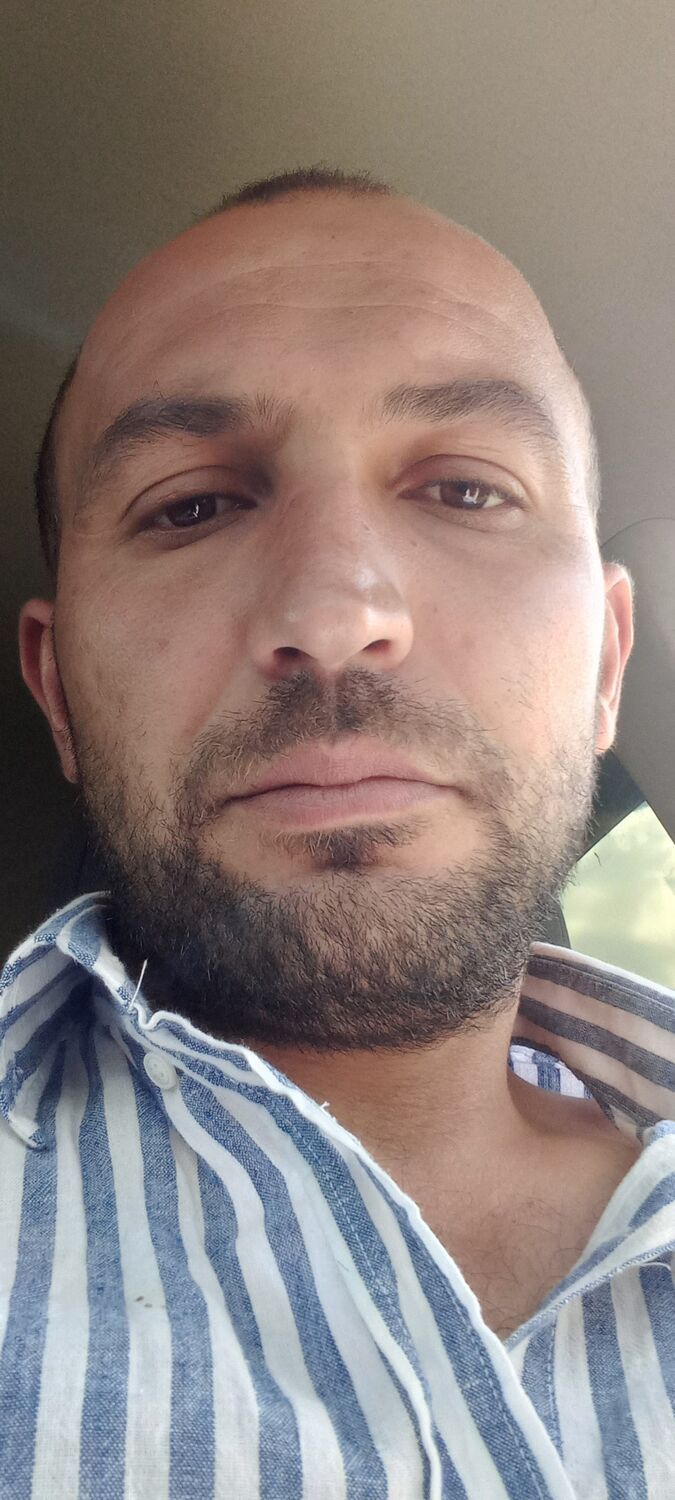  43777484  Kamo, 35 ,    