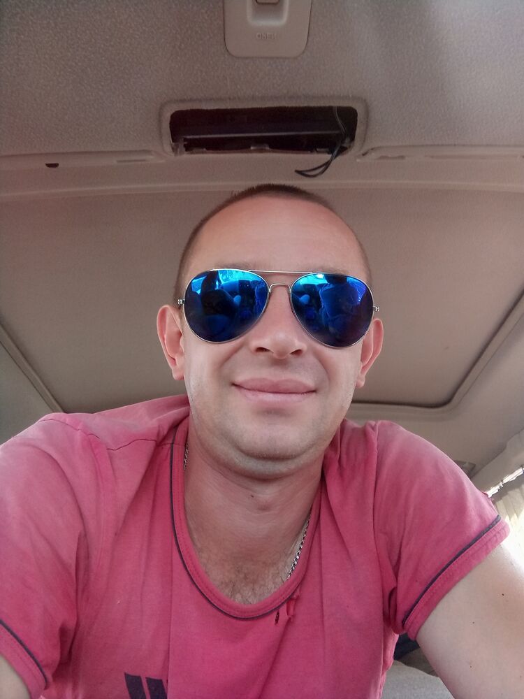  -,   Oleg, 42 ,   ,   