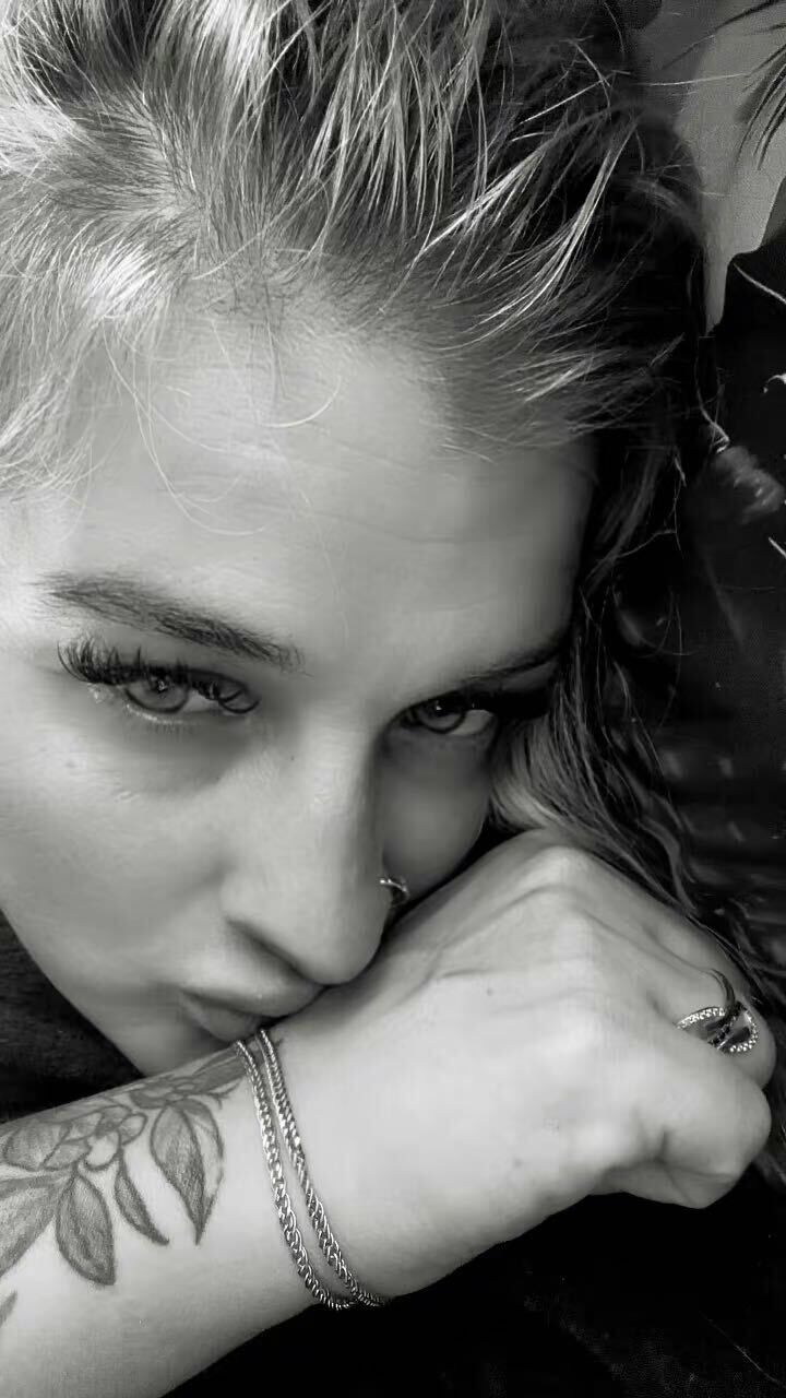 ���� 55001694 ������� Viktoriia, 40 ���, ���� ���������� � Alfdorf