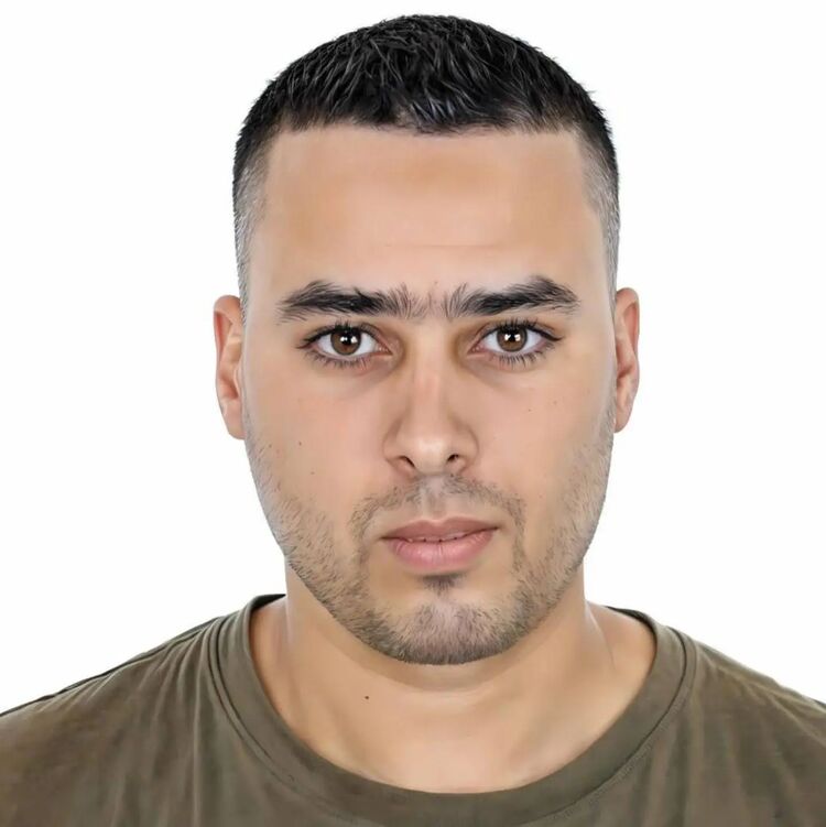  51770284  , 29 ,    