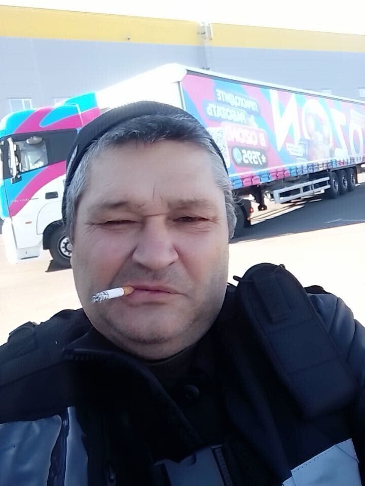  47266114  , 49 ,    