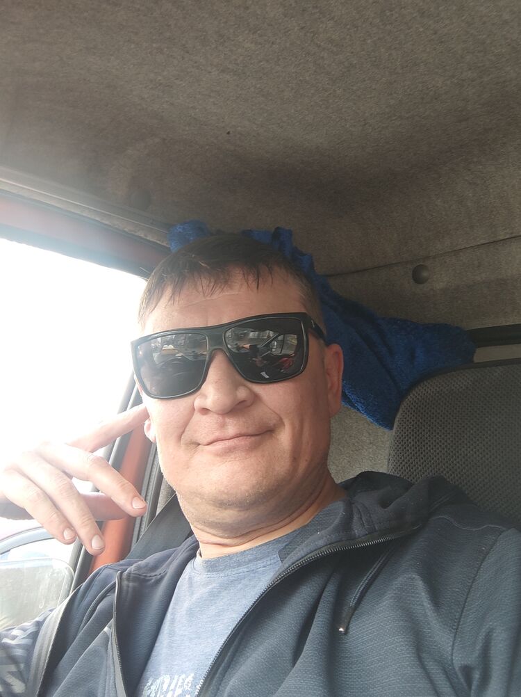  33621734  , 49 ,    