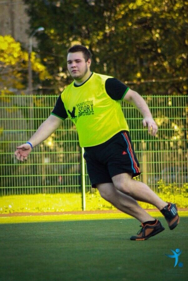  10152744  CJ, 29 ,    -