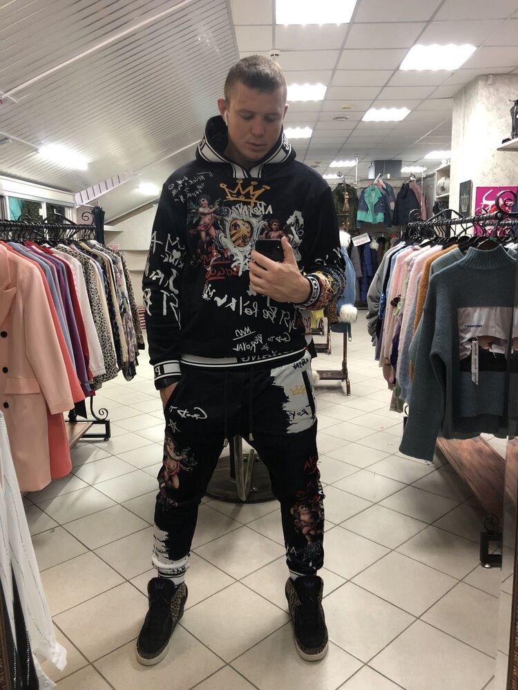  23379194  Sergei, 35 ,    
