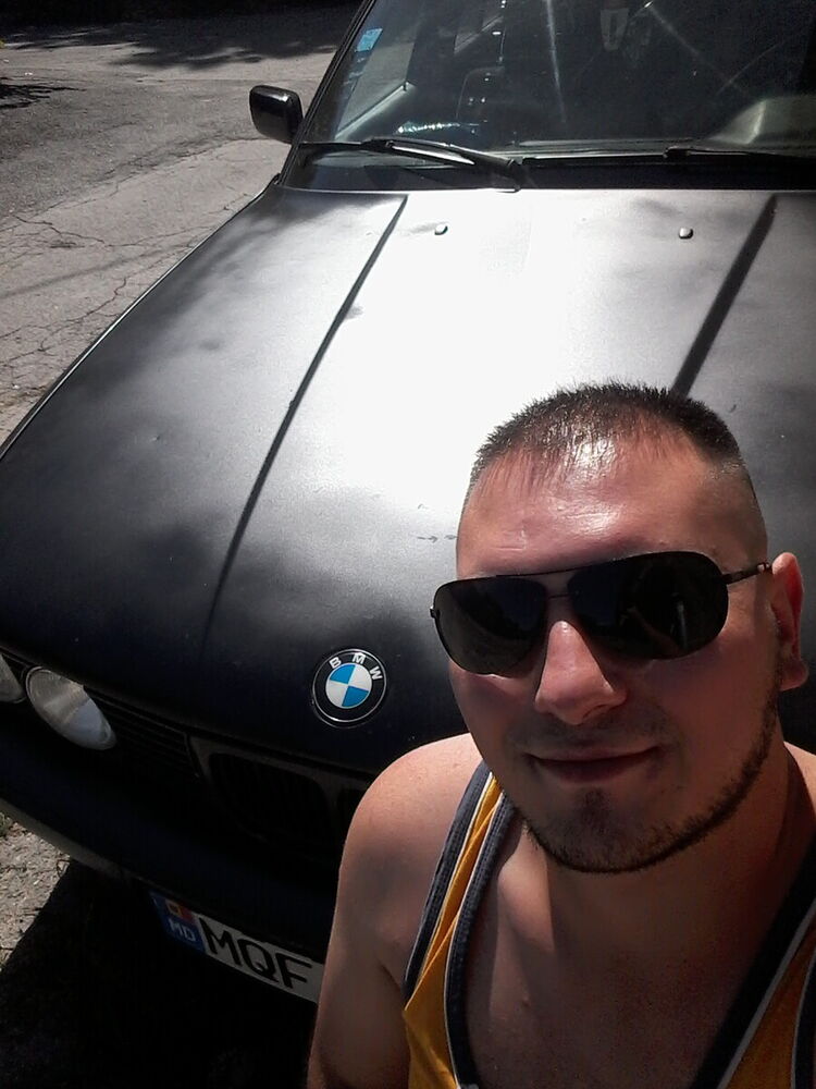  21092074  Petru, 34 ,    
