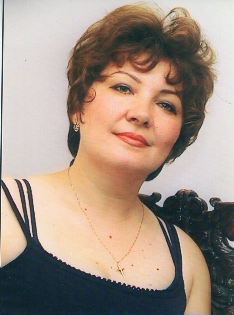  17726104  Victoria, 65 ,    