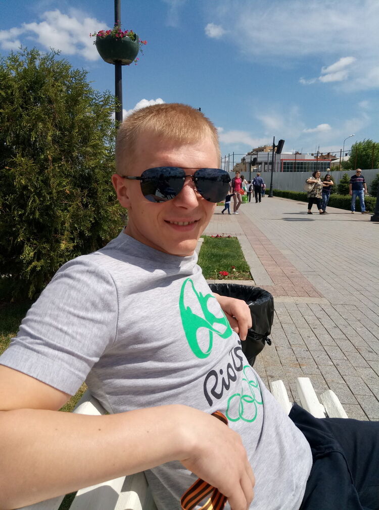  10434764  Oleg, 34 ,    