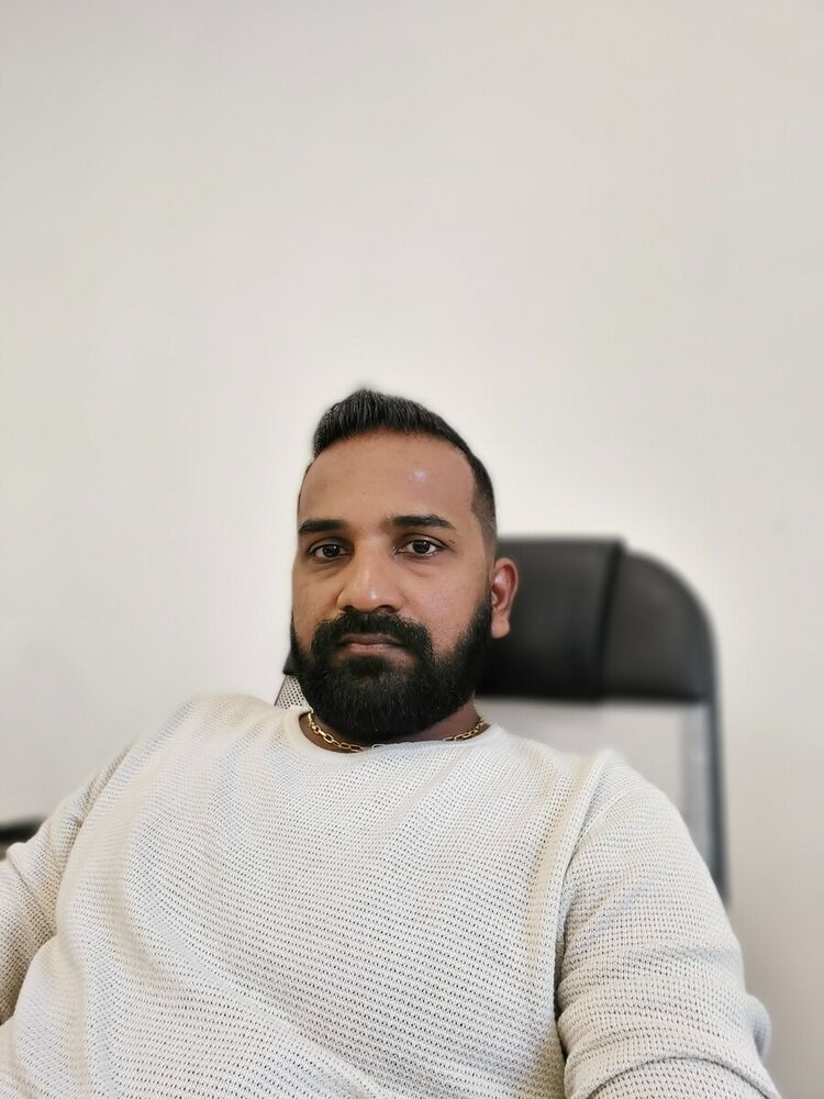  ,   James, 43 ,   ,   