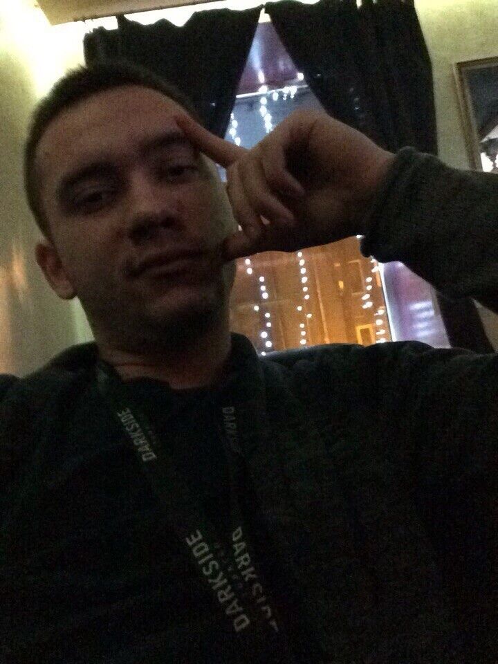  13938584  Igor, 27 ,    