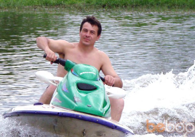 1165994  Fedor, 54 ,    