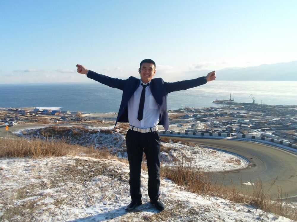  ,   Chiko, 32 ,   ,   