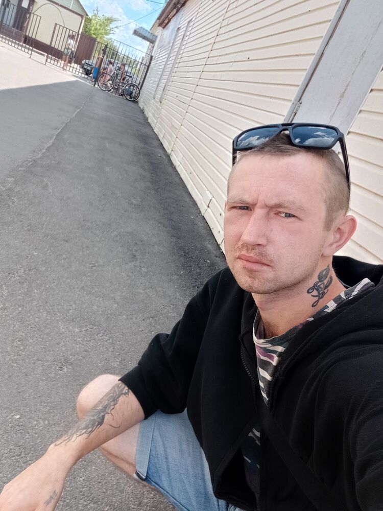  45938494  , 26 ,    