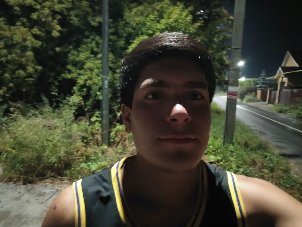  52823394  Akram, 18 ,     