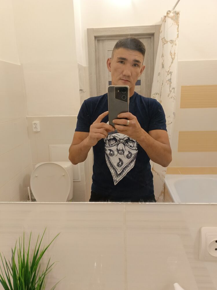  38867794  , 31 ,    