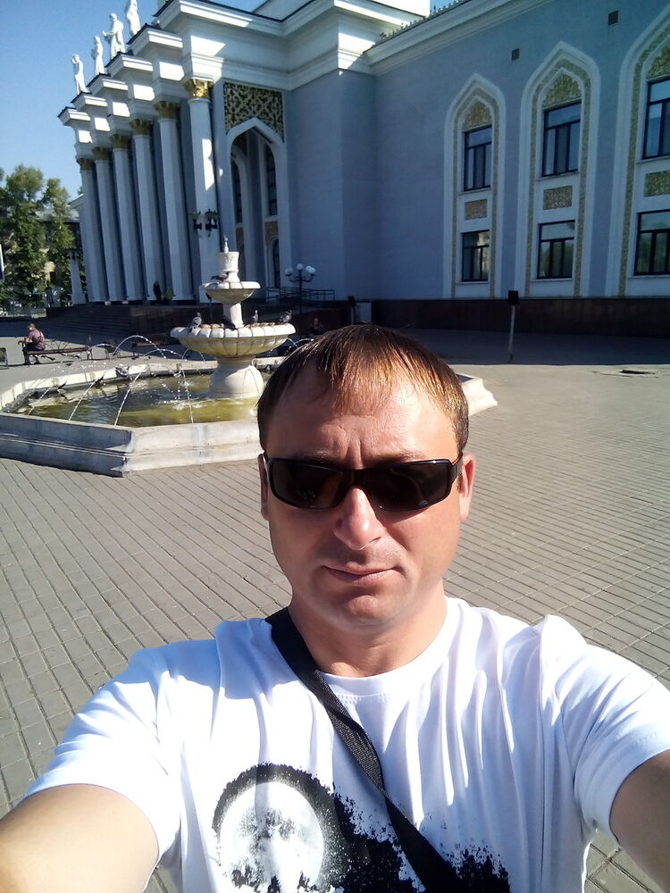  ,   Evgenii, 42 ,     , c 