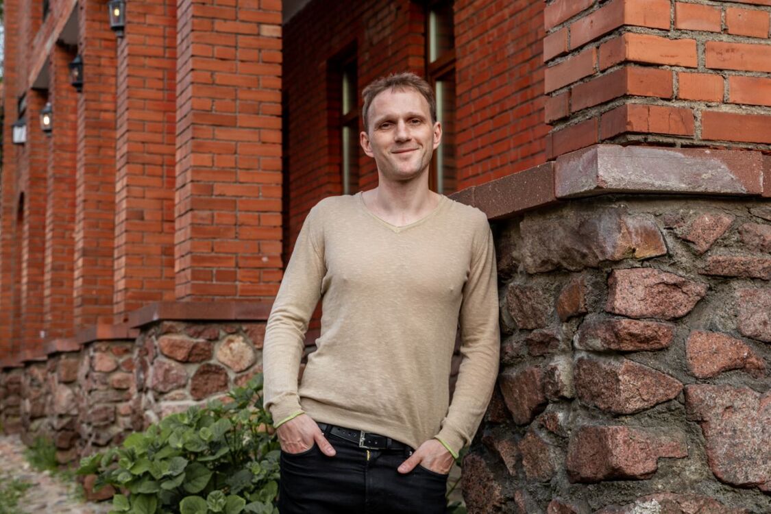  ,   Dmitry, 33 ,   ,   , c 
