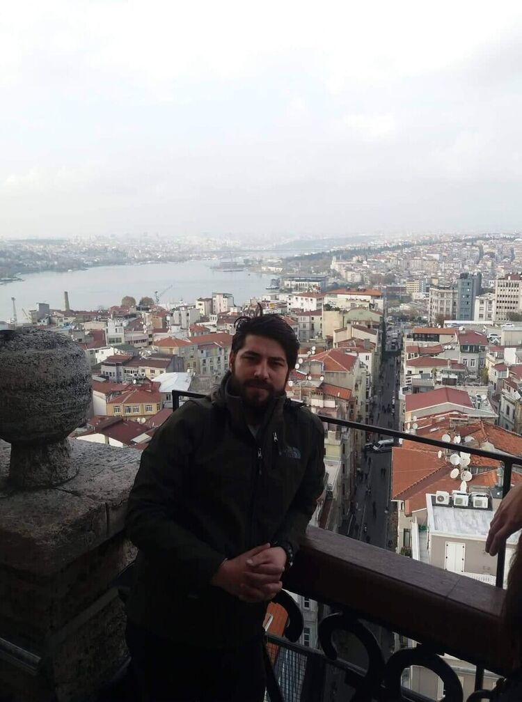  44590264  Arda, 35 ,    