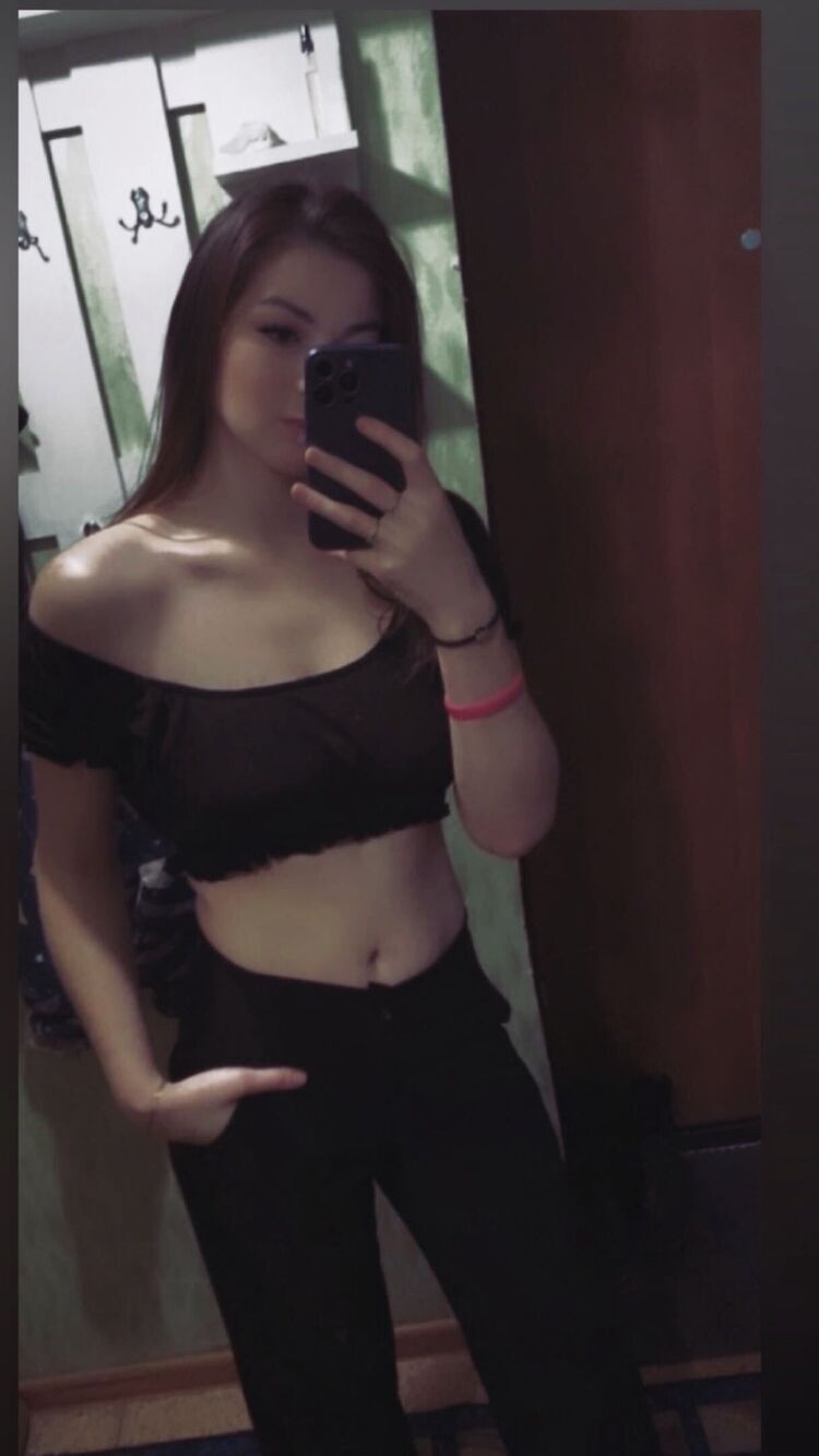  49744114  , 28 ,    