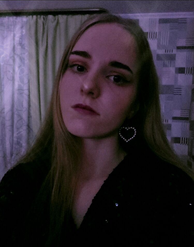 ,   Yulia, 20 ,     