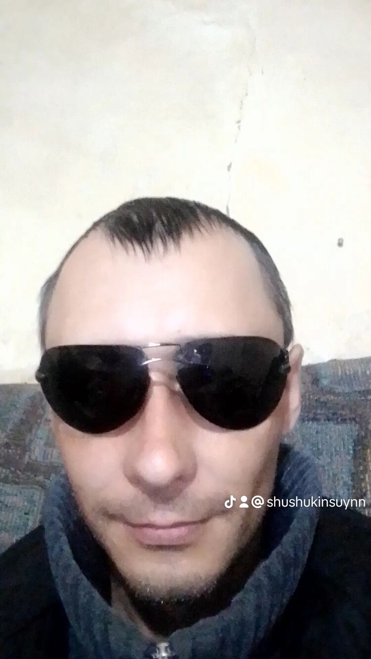  44224224  , 37 ,    