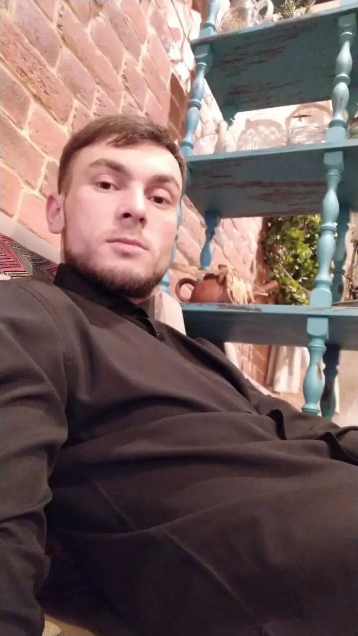 38826694  , 28 ,    