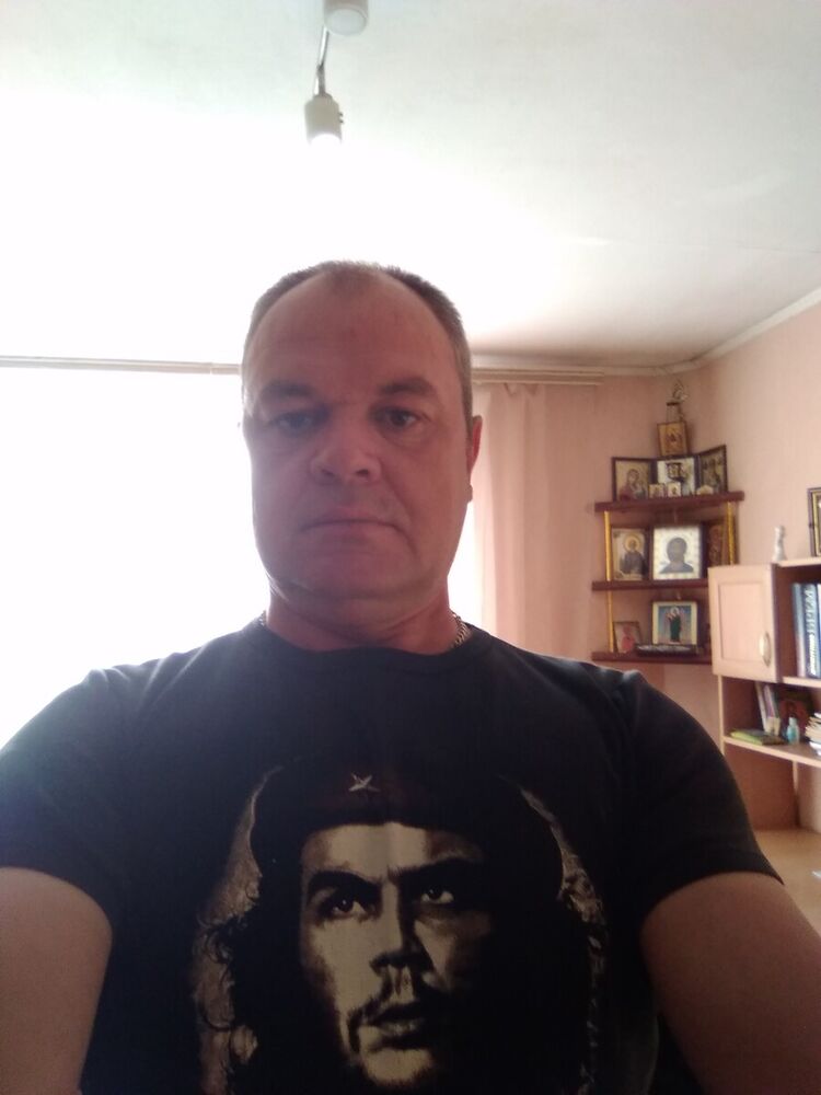  ,   Pavel, 46 ,   ,   , c 