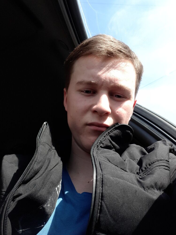  28182604  Nik, 28 ,    