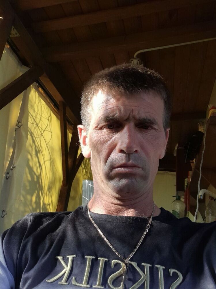  ,   Vadim, 48 ,   ,   