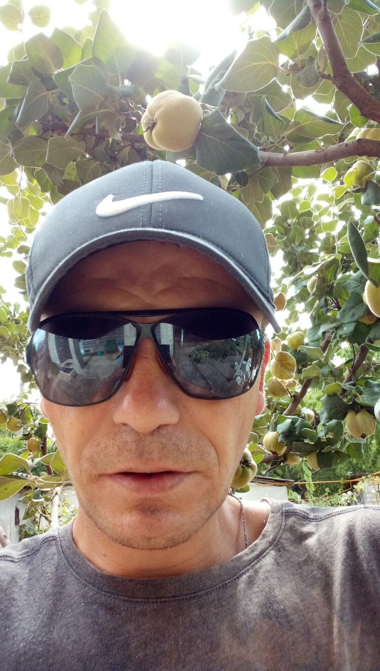  45901594  Serghei, 37 ,    