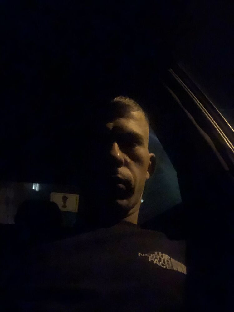  31728554  , 25 ,    