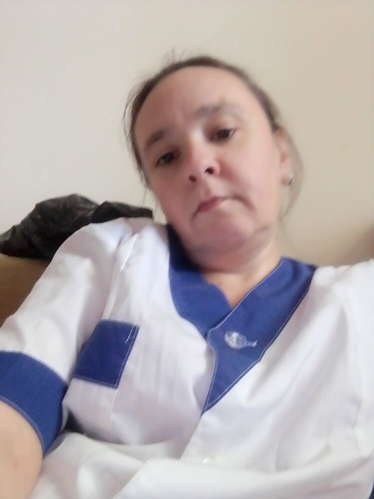 40627534  Svetlana, 45 ,    