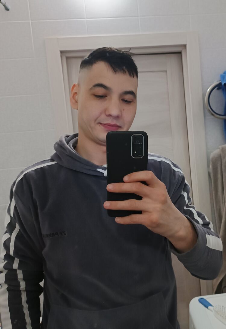  52070314  , 32 ,    -