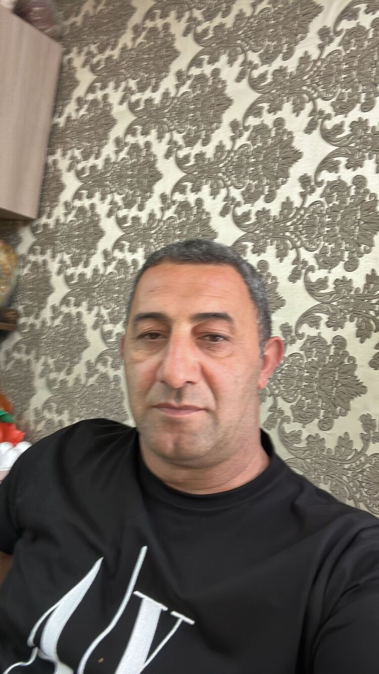  36592524  , 46 ,    