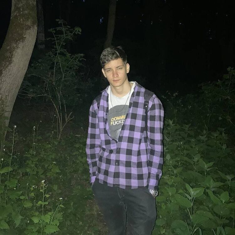 ���� 42985824 ����� �����, 22 ����, ���� ���������� � ����������