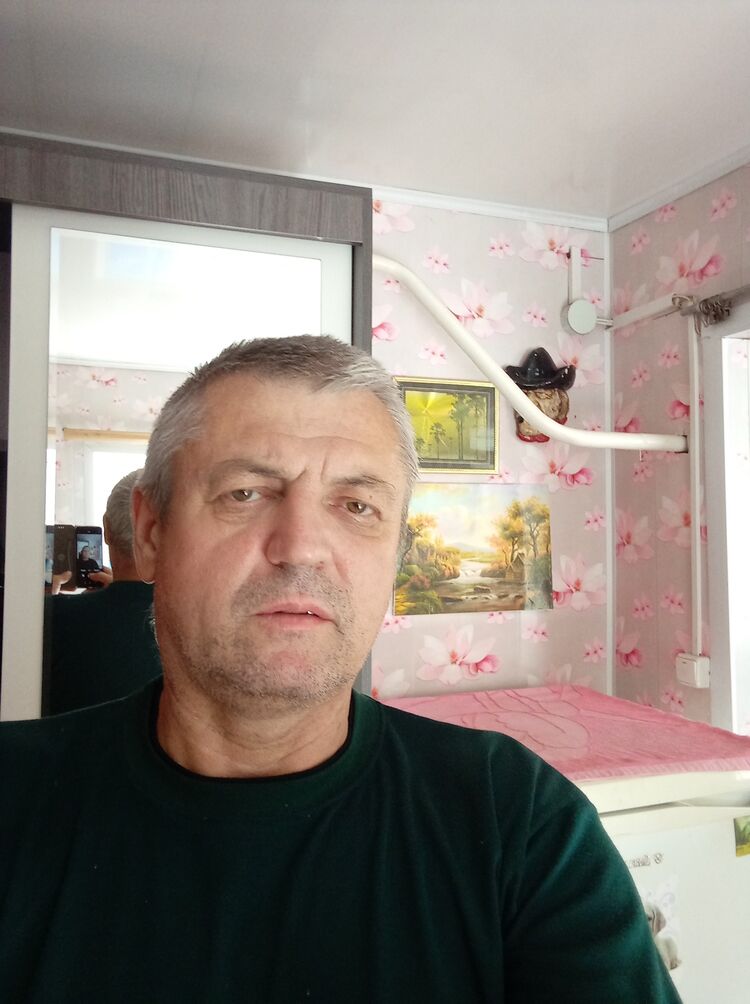  27885464  , 61 ,    