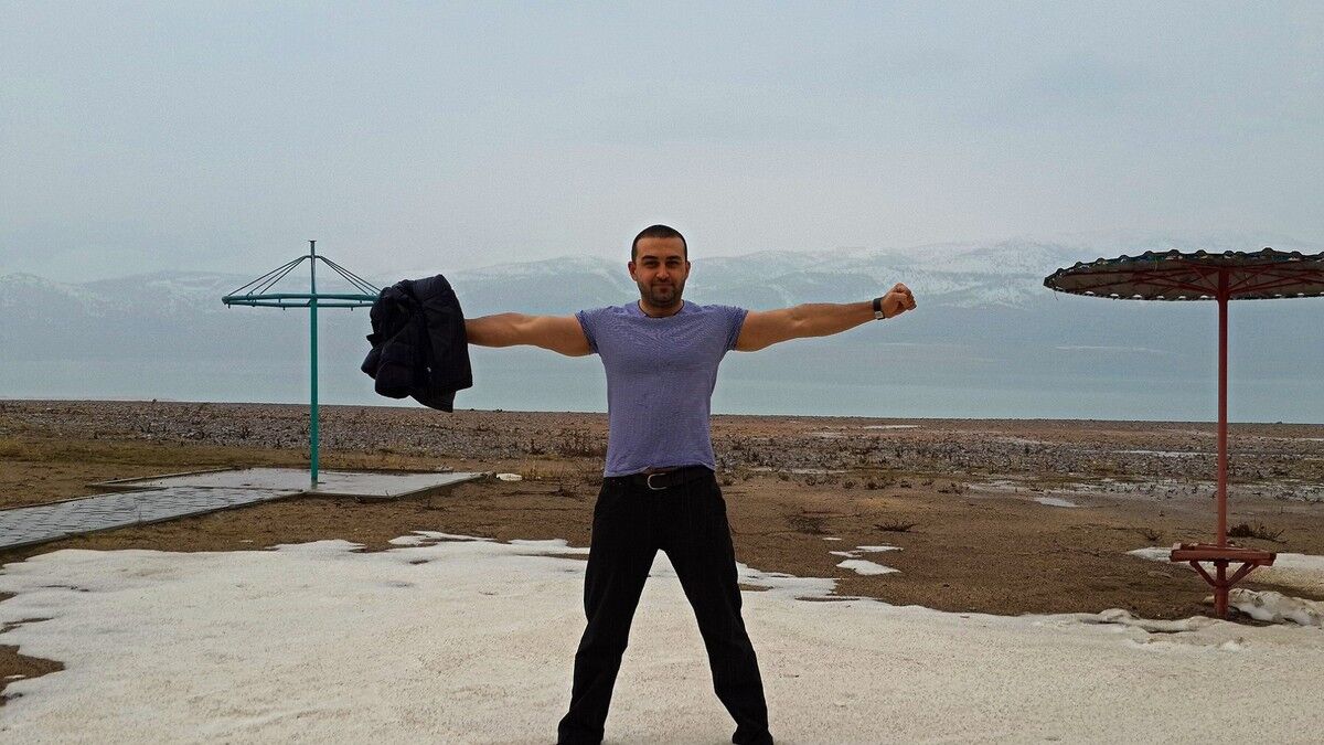  ,   Alex, 39 ,   ,   , c 