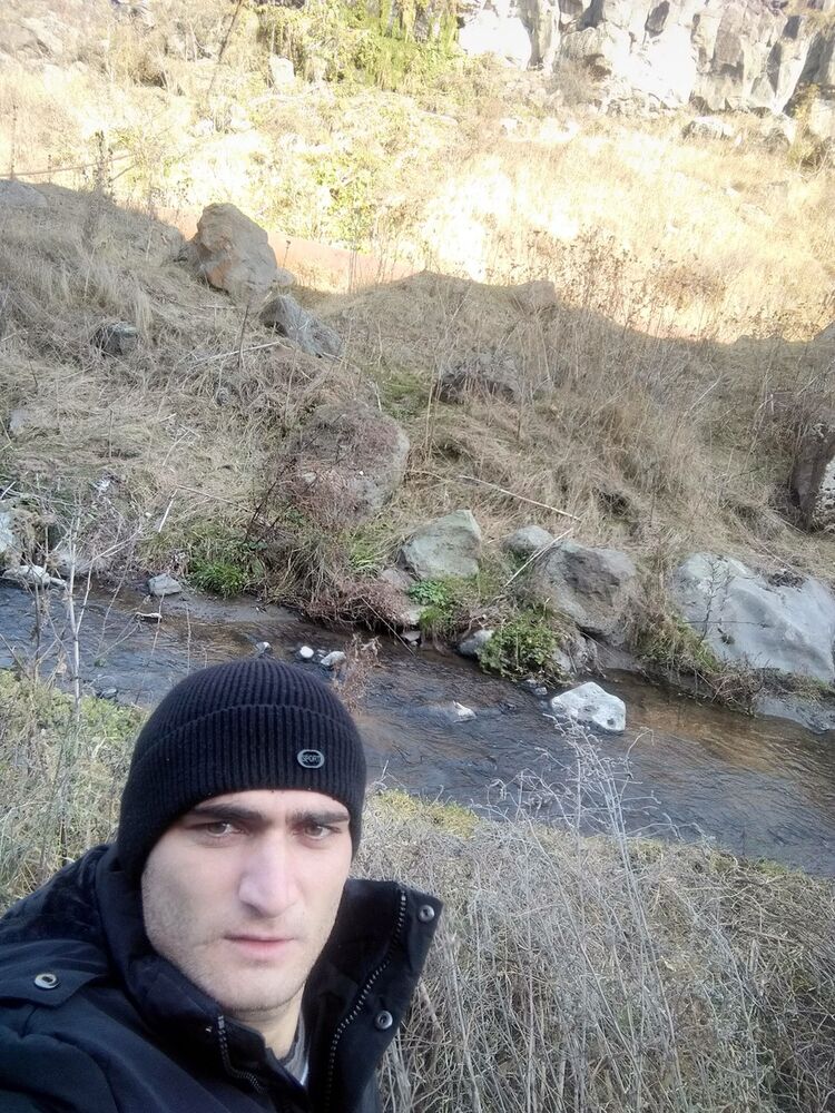  ,   Aperik, 29 ,   ,   , c 
