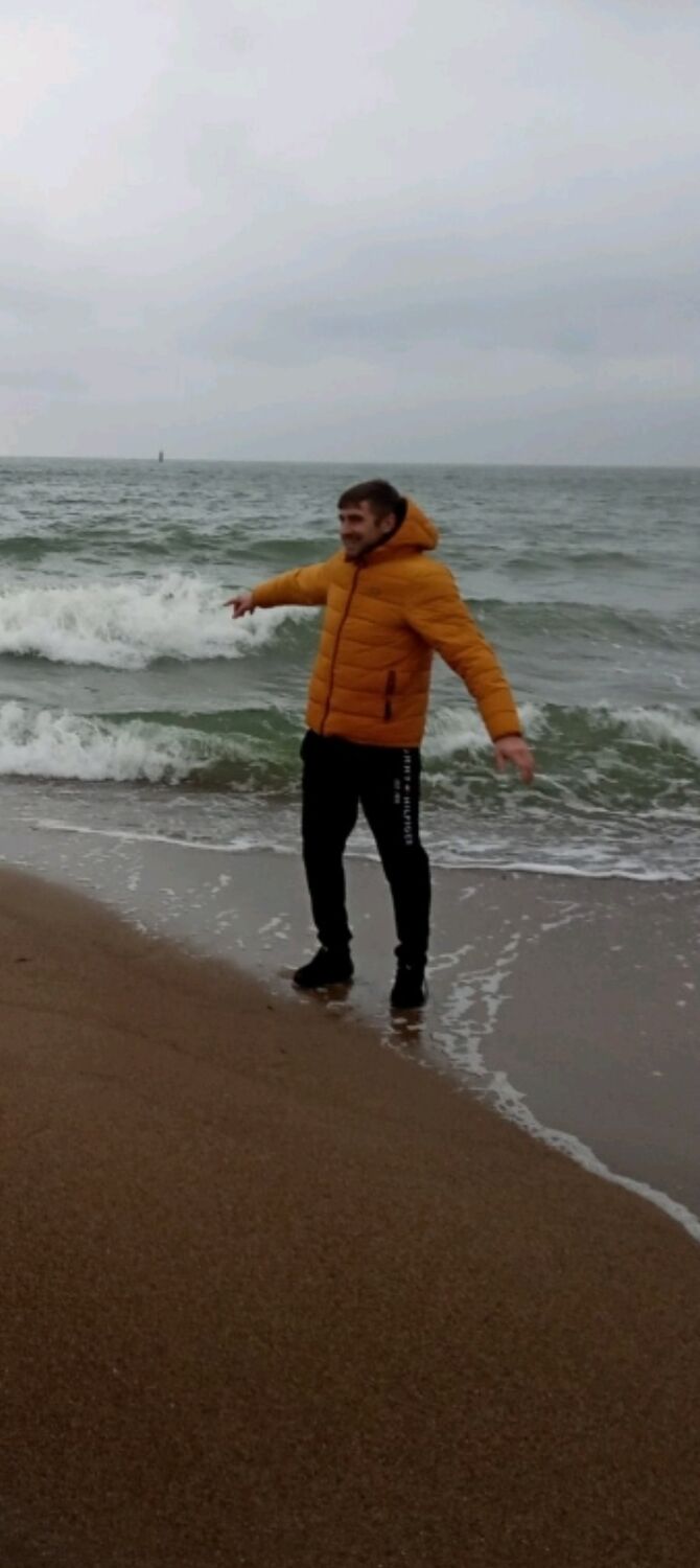  ,   Vladimir, 39 ,   ,   