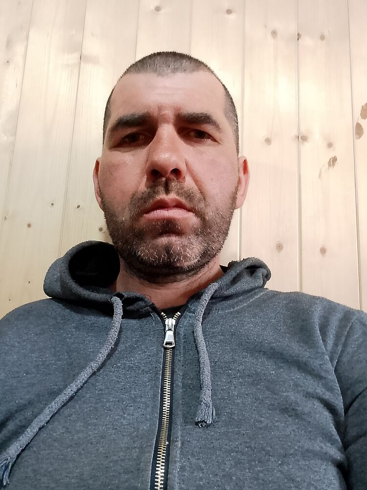  42347274  , 40 ,    