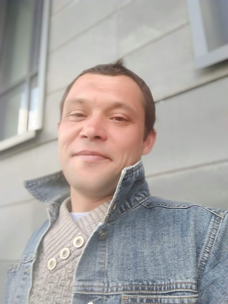 49760174  , 37 ,    