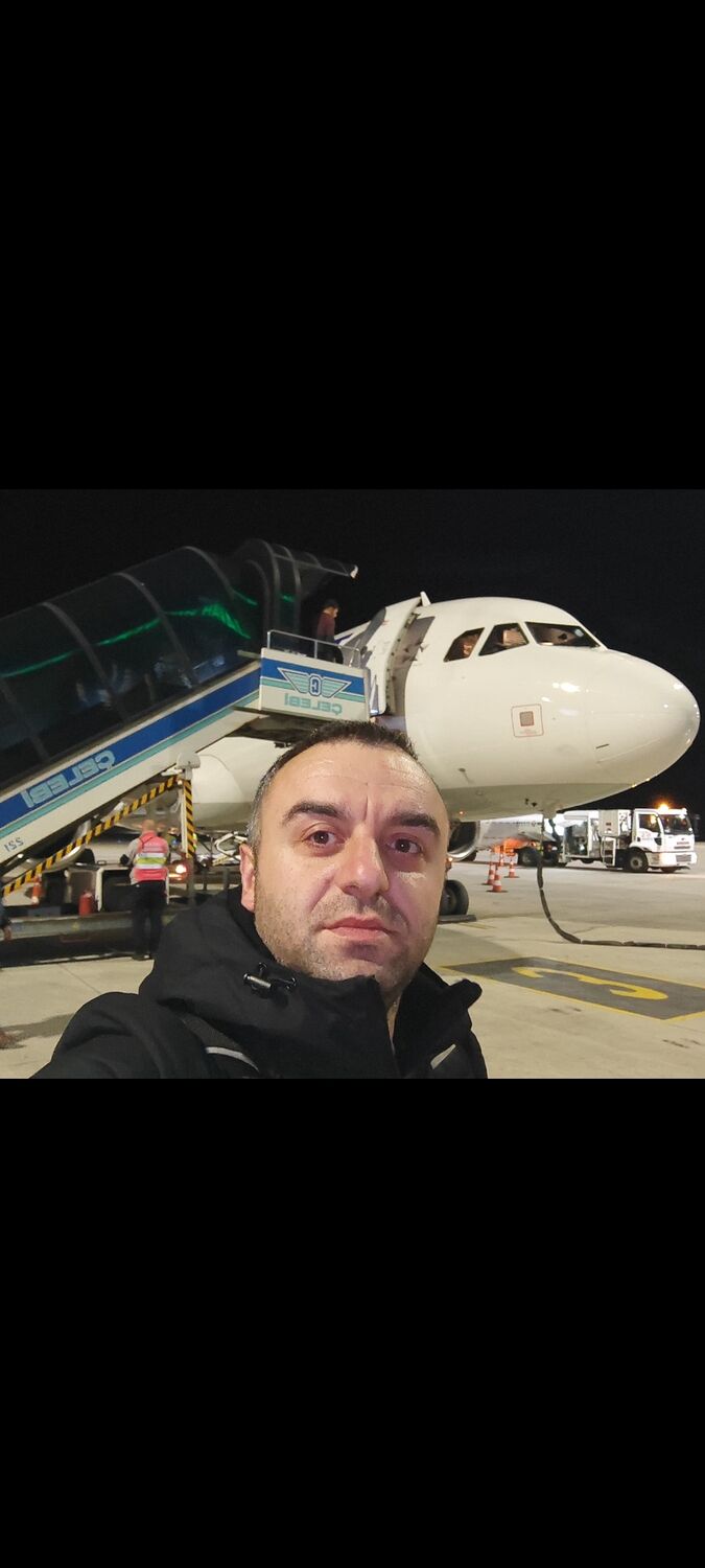  41667804  Giorgi, 36 ,    