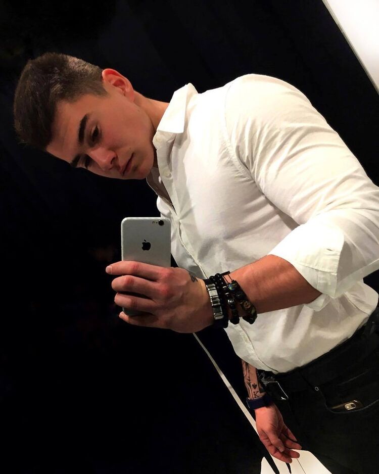  12026334  , 27 ,    -