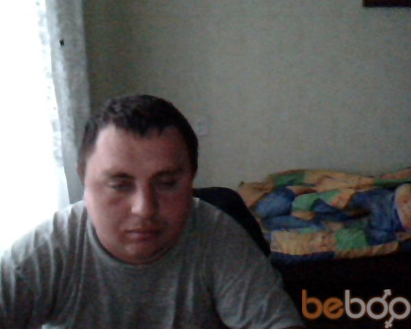  1175334  Roman, 44 ,    -